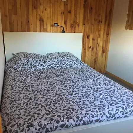 Duplex Right At The Lift Tracks